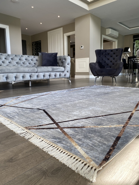 Printed velvet rug