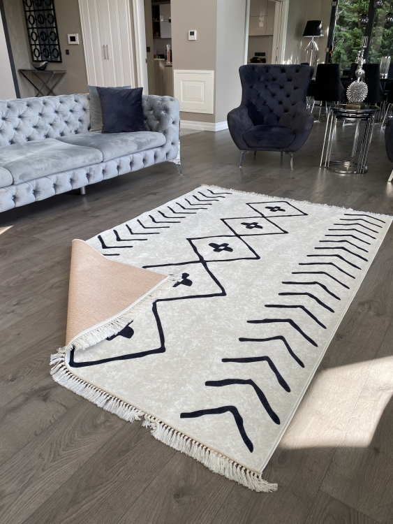 Printed velvet rug