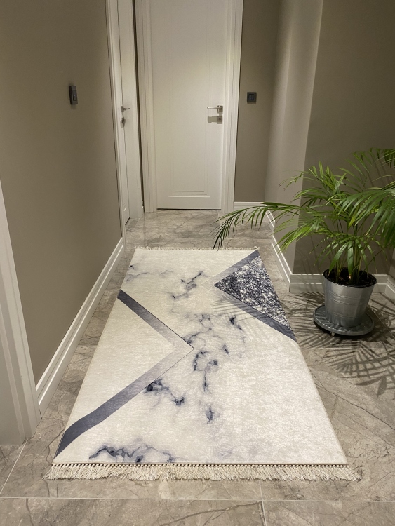 Printed velvet rug