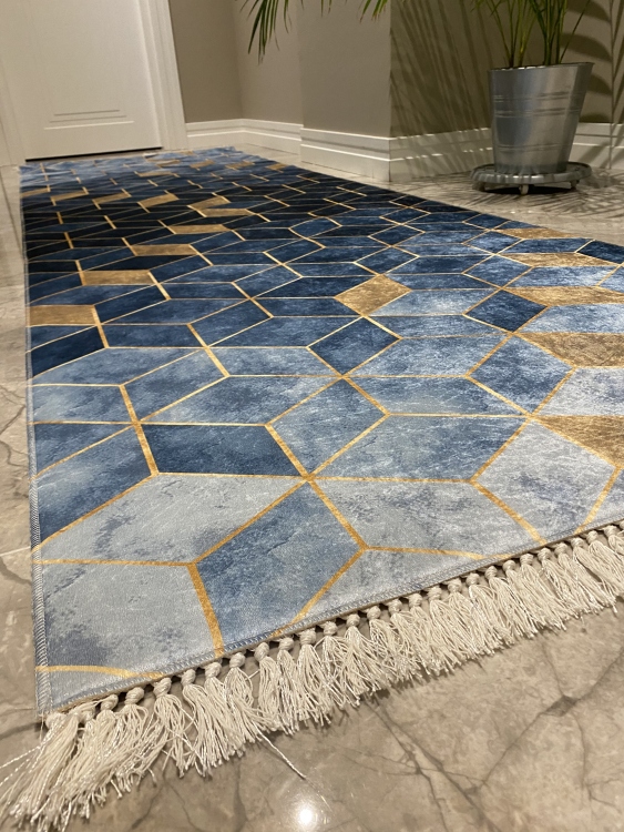 Printed velvet rug