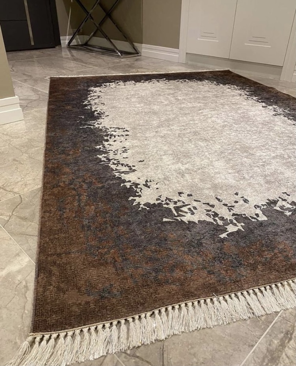Printed velvet rug
