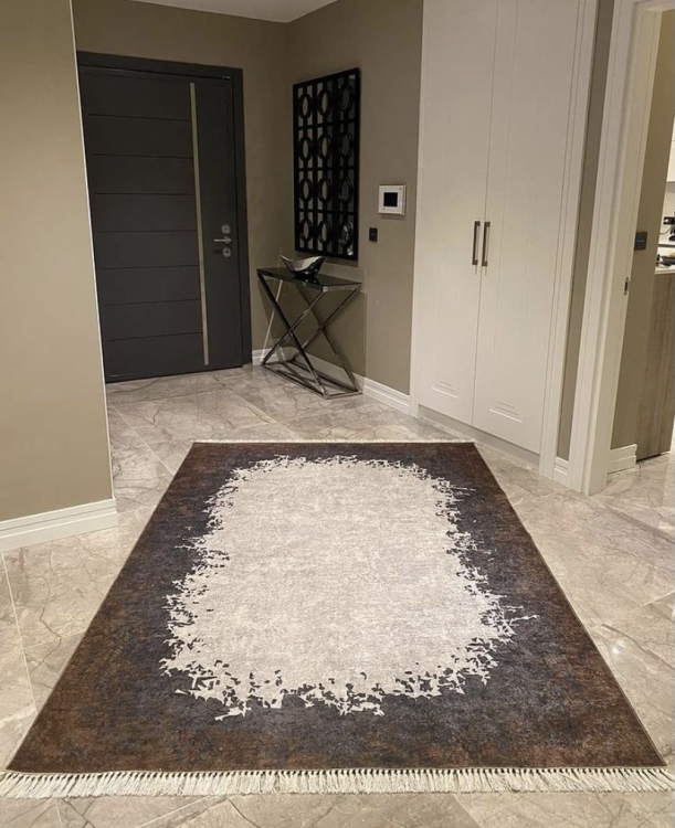 Printed velvet rug