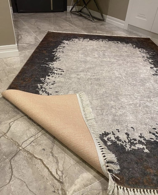 Printed velvet rug