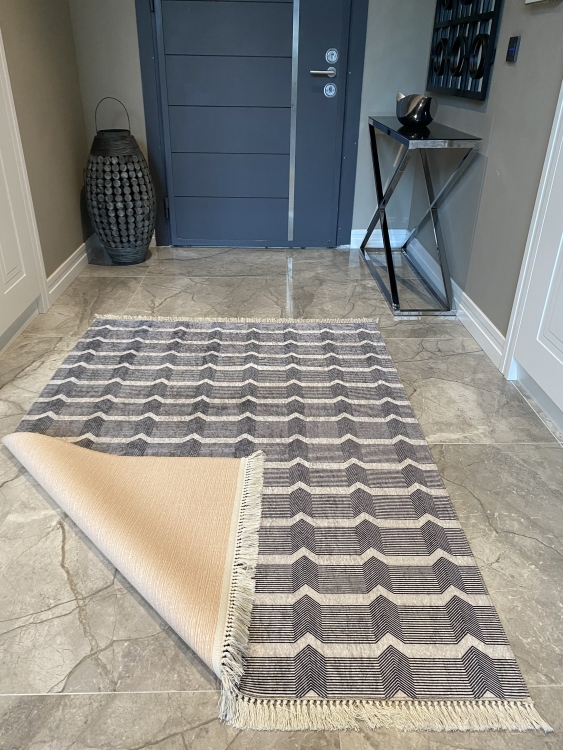 Printed velvet rug