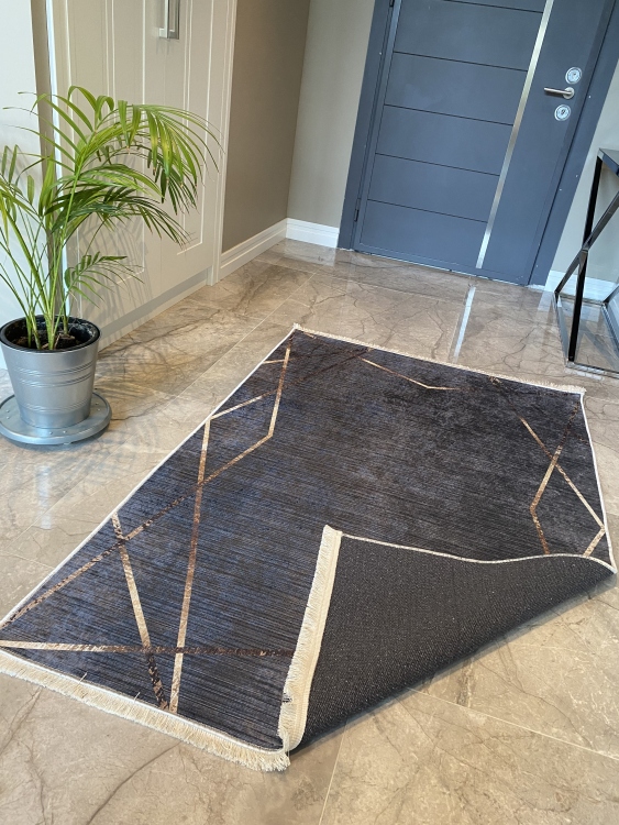 This printed velvet cloth weaving base rug has a soft texture, and a bold and stylish design
