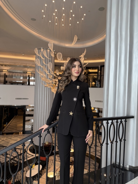 حجز فقط Chic Suit Set 