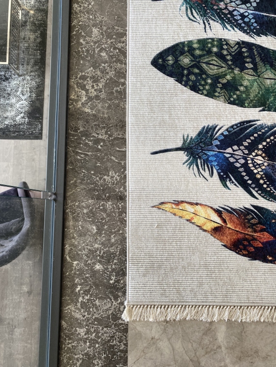 Printed velvet rug