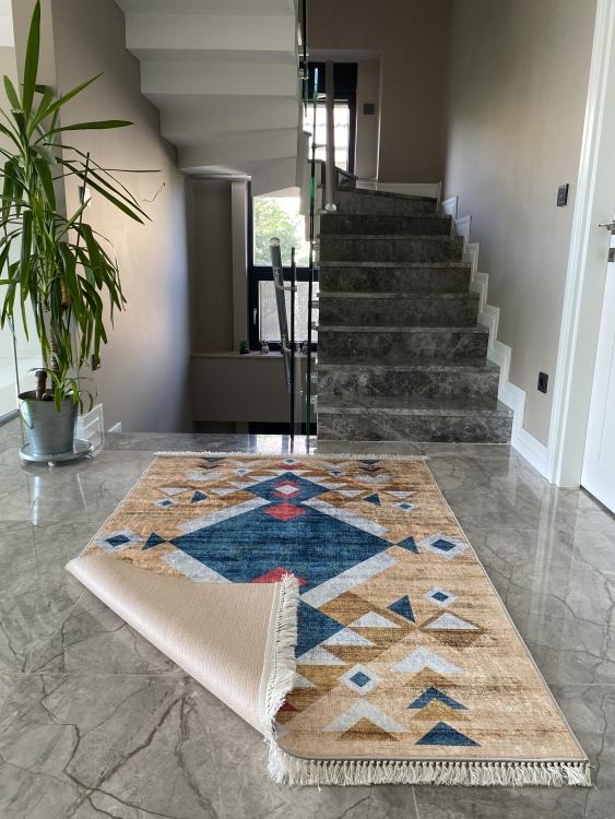 Printed velvet rug