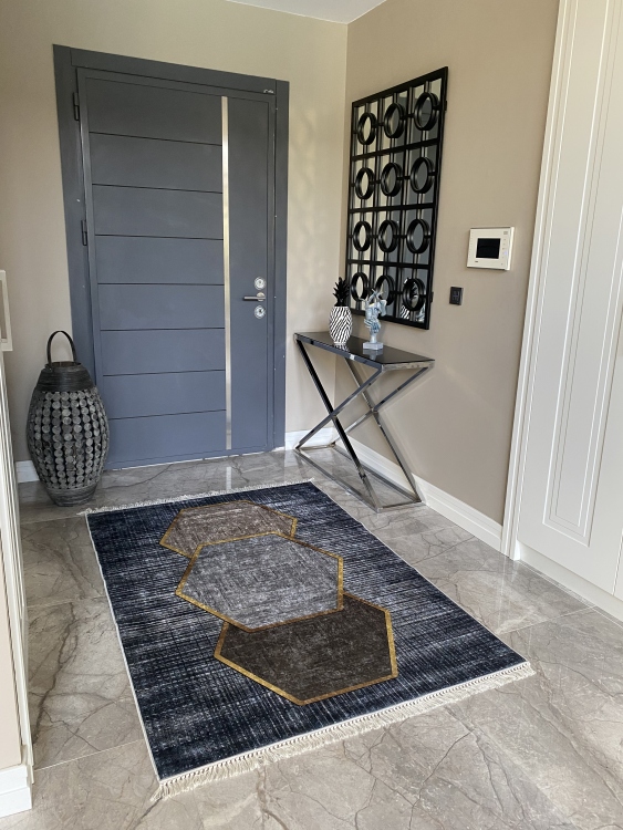 Printed velvet rug