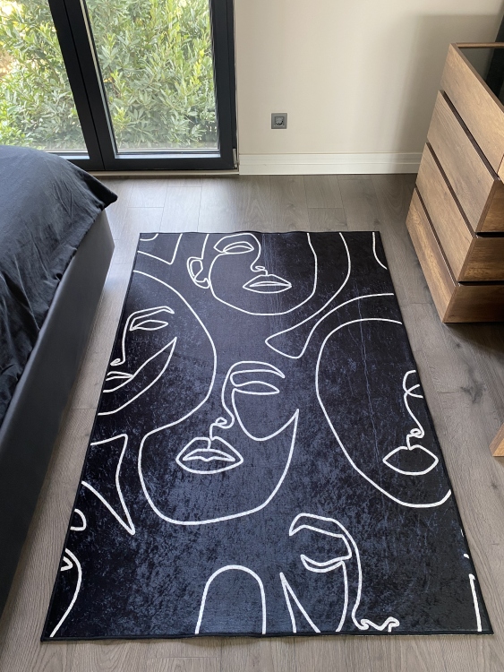 Printed velvet rug