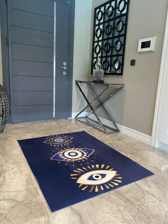 Printed velvet rug