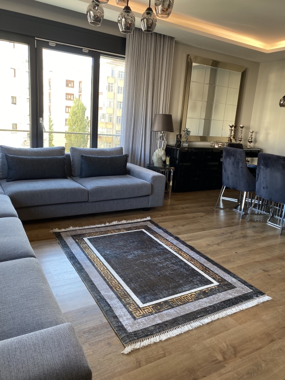Printed velvet rug