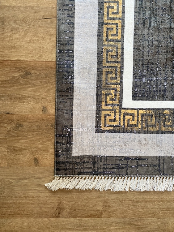 Printed velvet rug