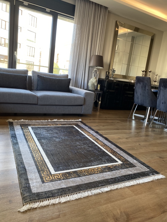 Printed velvet rug