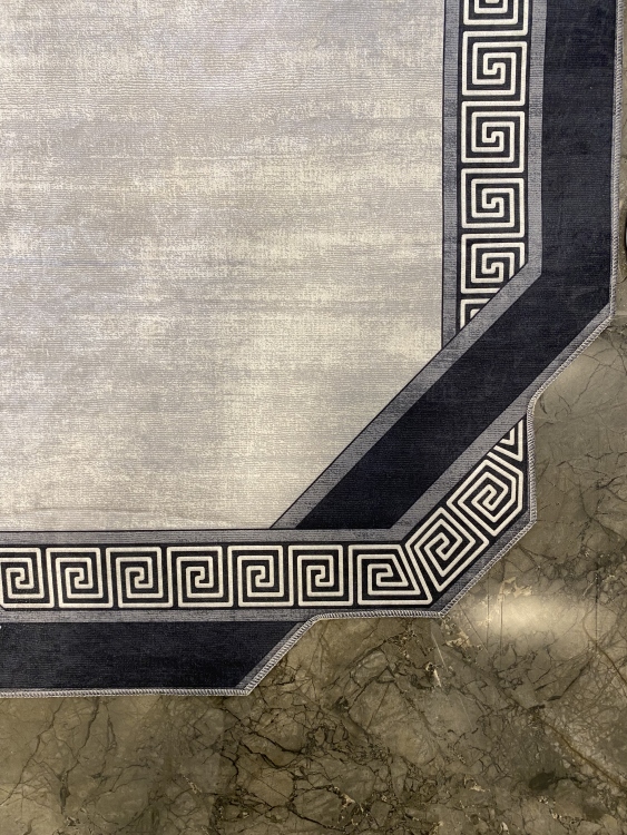 Printed velvet rug