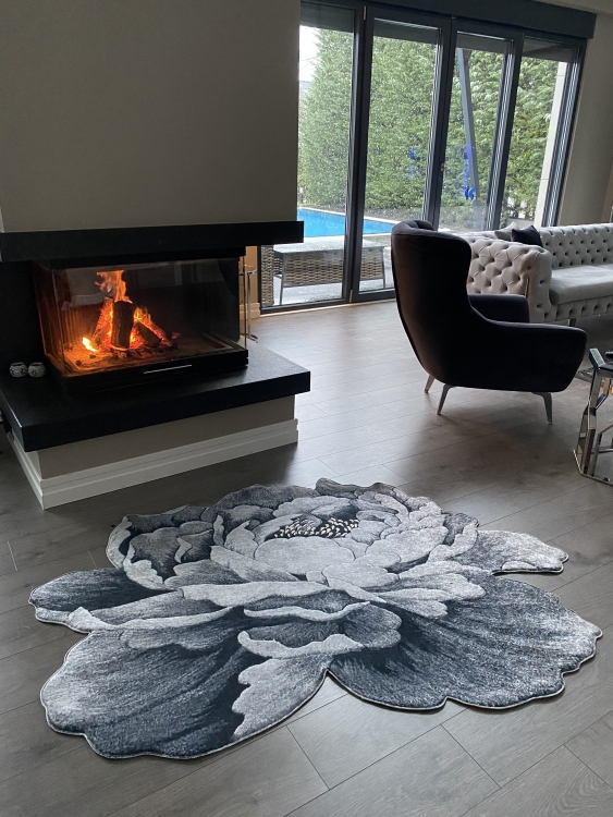 Experience the ultimate comfort and safety with our leather base non-slip rug.