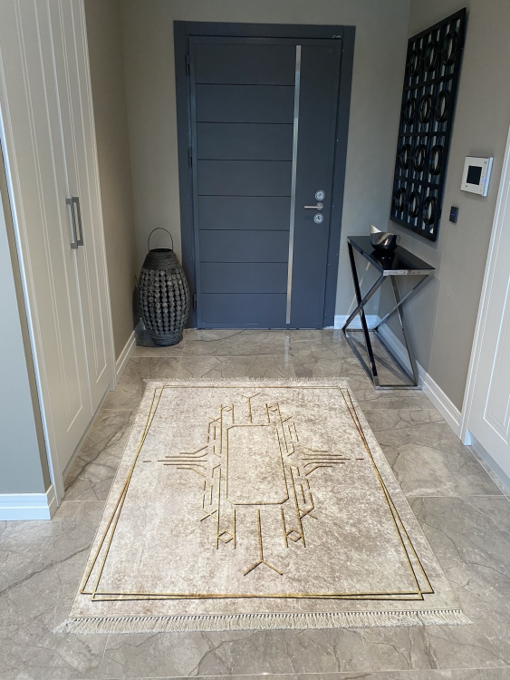 Printed velvet rug