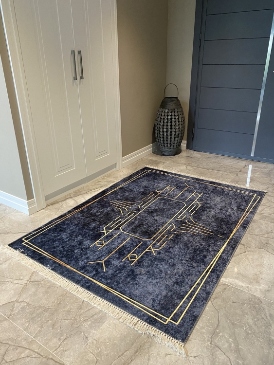 Printed velvet rug
