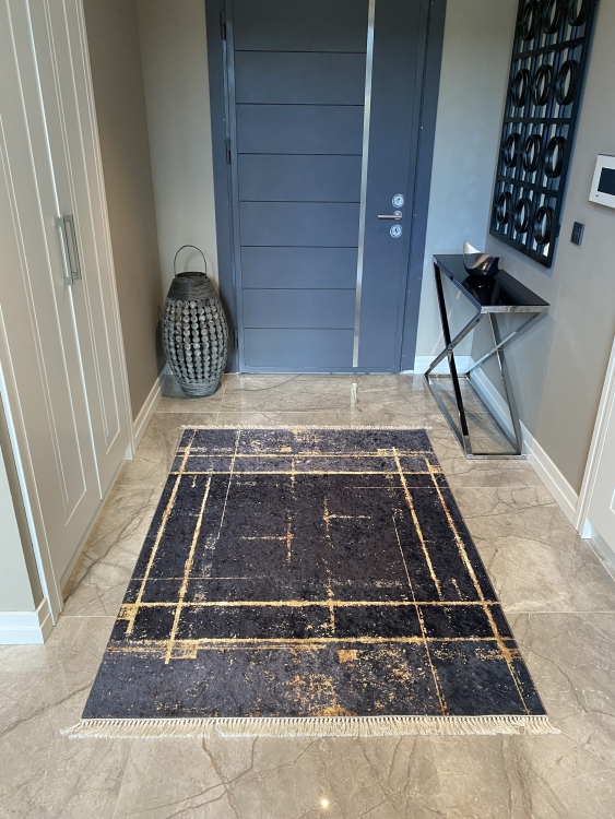 Printed velvet rug