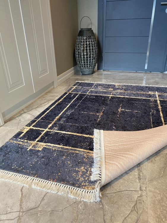Printed velvet rug