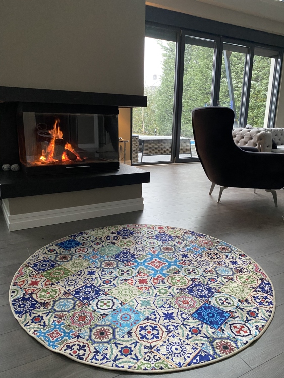 Printed velvet rug