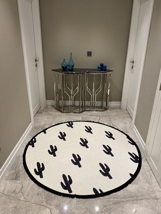 Printed velvet rug
