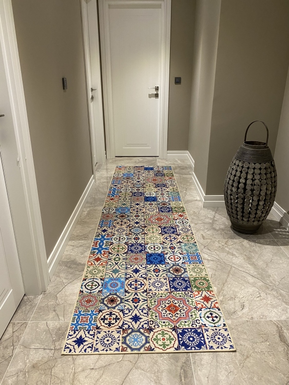 Printed velvet rug