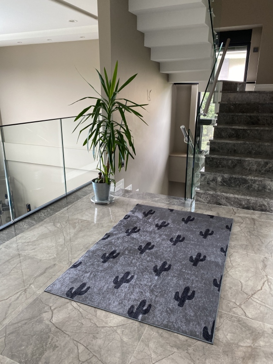 Printed velvet rug