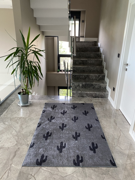 Printed velvet rug
