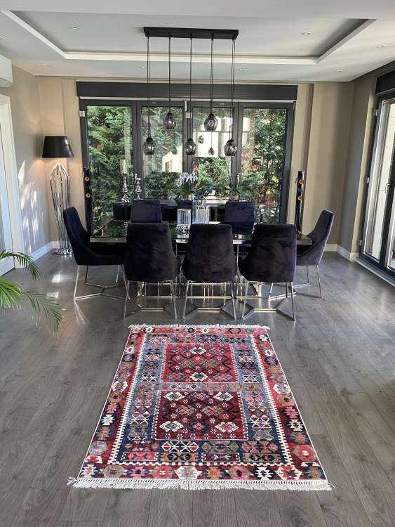 Printed velvet rug