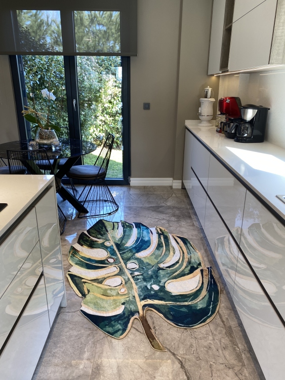 Kitchen decorative rug