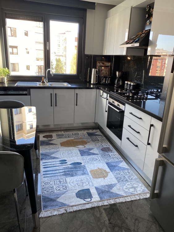 Kitchen decorative rug