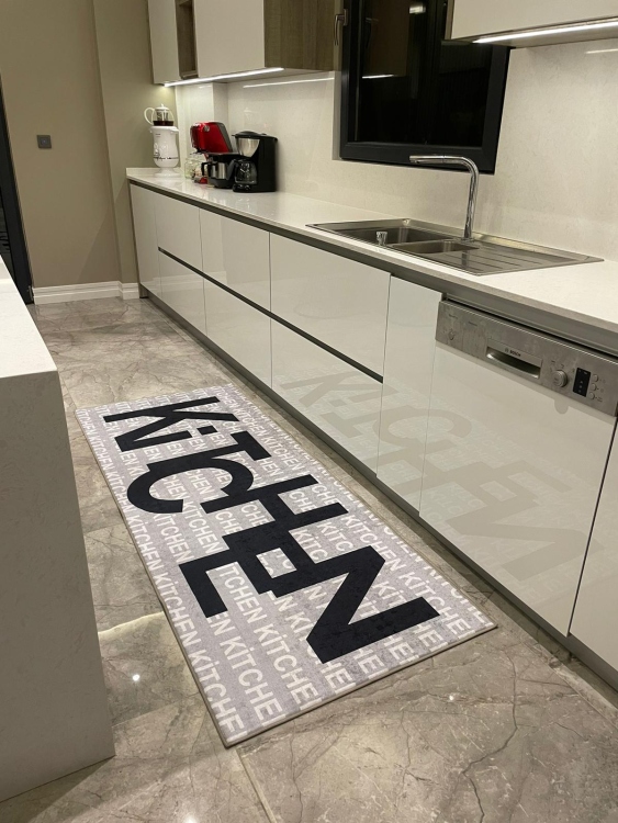 Kitchen decorative rug