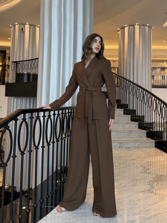 Wide-Leg Pants Set with Tie Belt / Brown