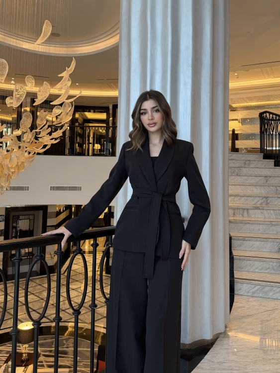 Wide-Leg Pants Set with Tie Belt  / BLACK