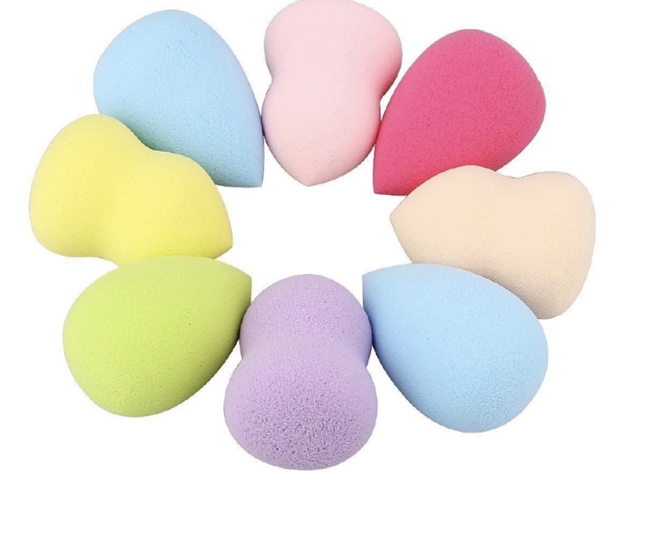 اسفنجة بف فيشال باودر ( بيوتي بلندر )