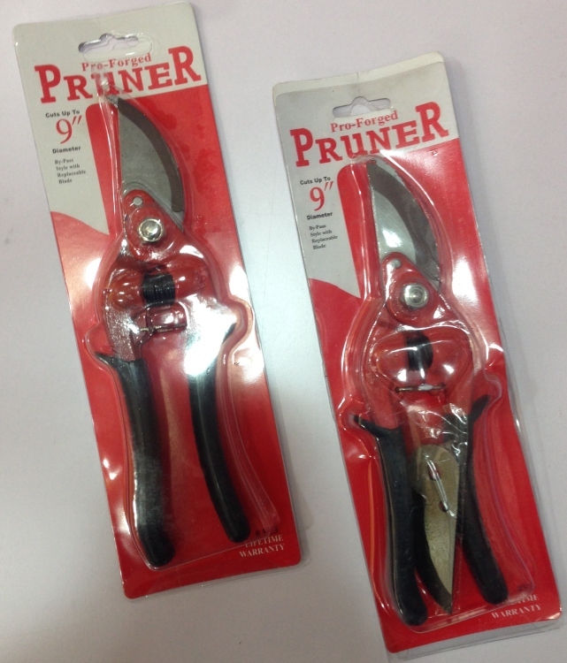 مقص شجر مع جلده اسود سوبر ثقيل مع شفره احتياط 