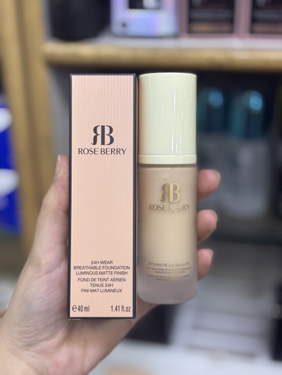 كريم اساس روز بيري Rose Berry Foundation 