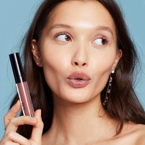 ملمع ومكبر الشفاه Elf lip plumbing gloss