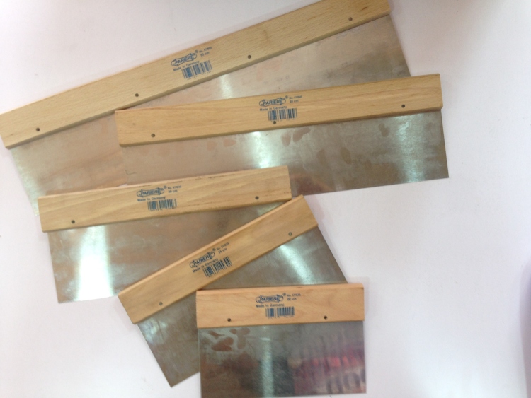 مشحاف عريض الماني