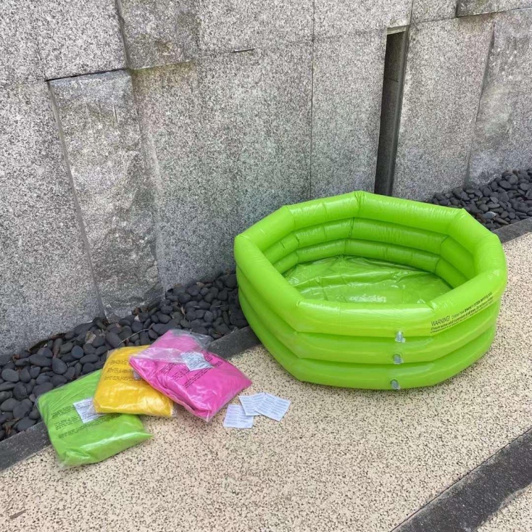 مسبح أطفال 