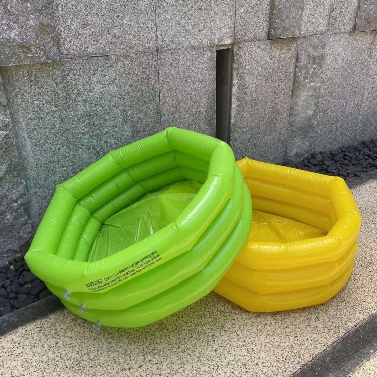 مسبح أطفال 