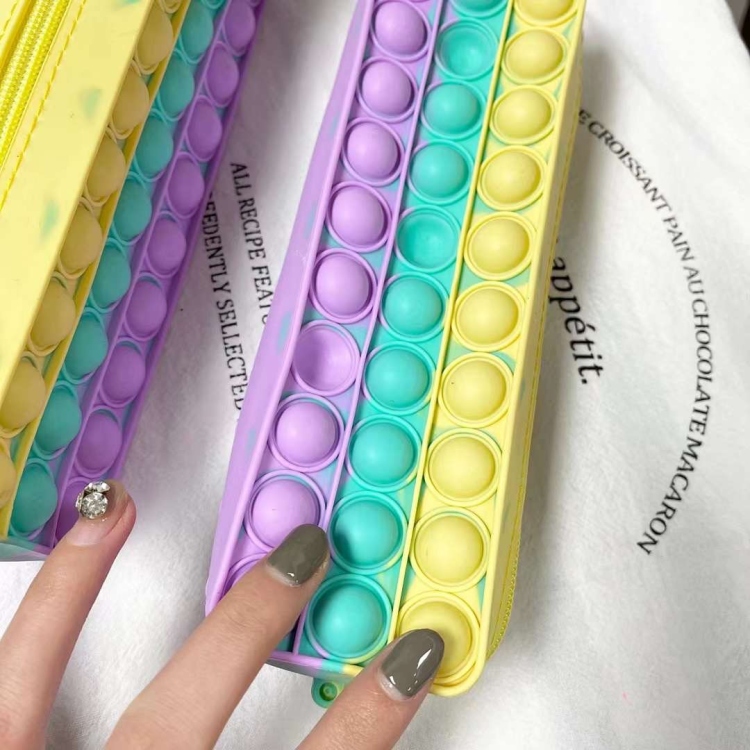 مقلمة 