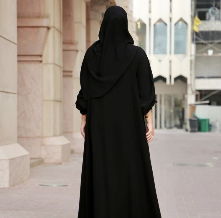 عباية عملية كلوش 