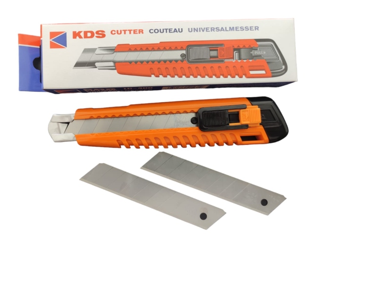 مشرط  ياباني برتقالي KDS مع 2 شفره احتياط  LC-405F