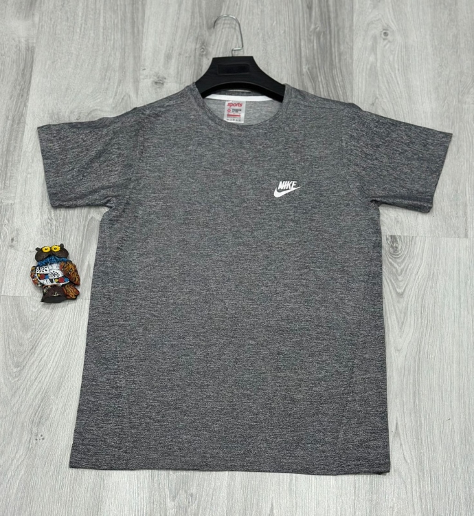 تيشيرت مونس 