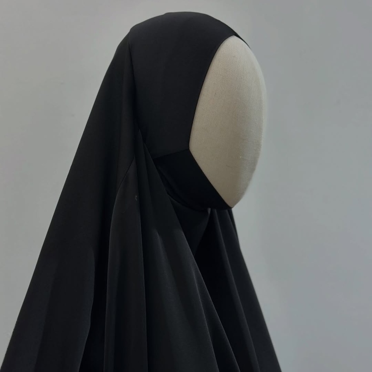 عباءة رأس من الكريب - بأكمام وقمطة قطنية مطاطية | لون أسود |