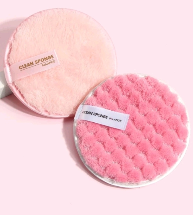 اسفنجة تنظيف المكياج MAKEUP REMOVER PAD