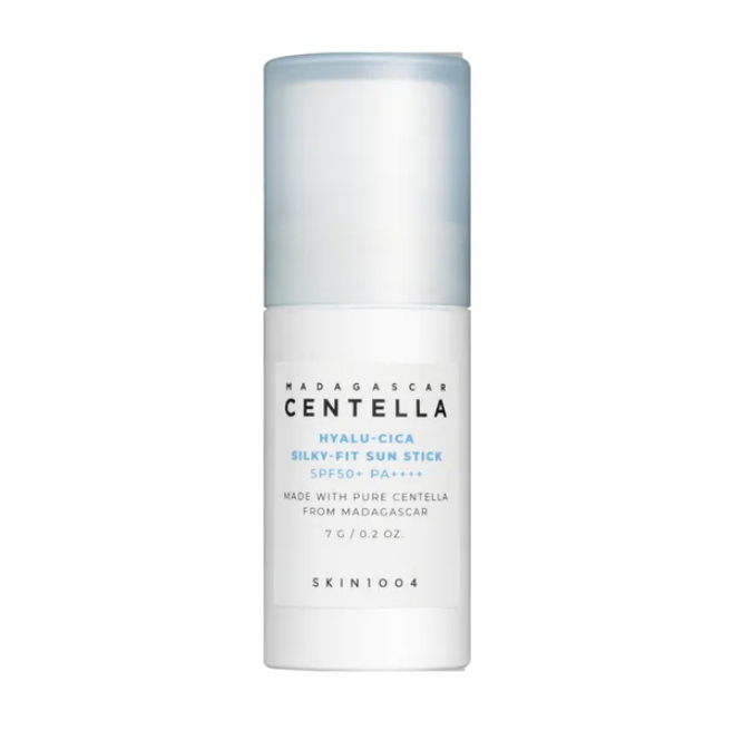 SKIN1004 Madagascar Centella Hyalu-Cica Silky-Fit Sun Stick واقي شمس ستك بخلاصة السينتيلا حجم صغير 
