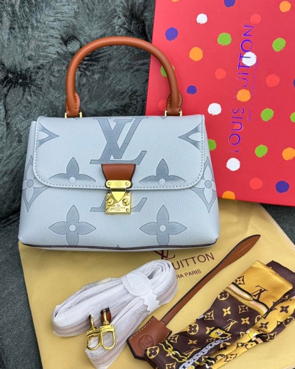 شنطة ستاتي 